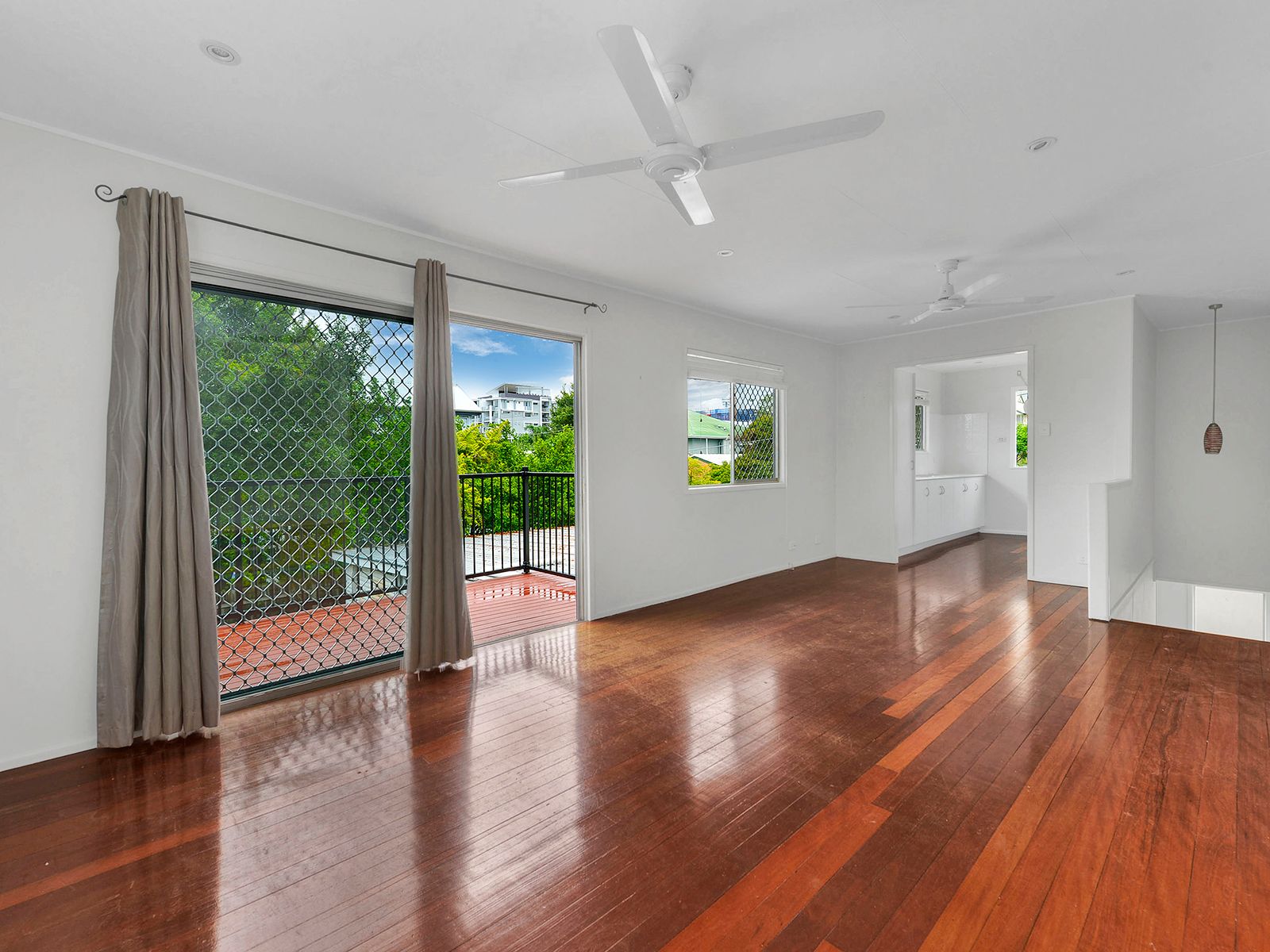 18 Toohey Street, Kangaroo Point, QLD 4169