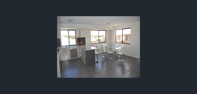 20 Park Edge Drive, Springfield Lakes, QLD 4300