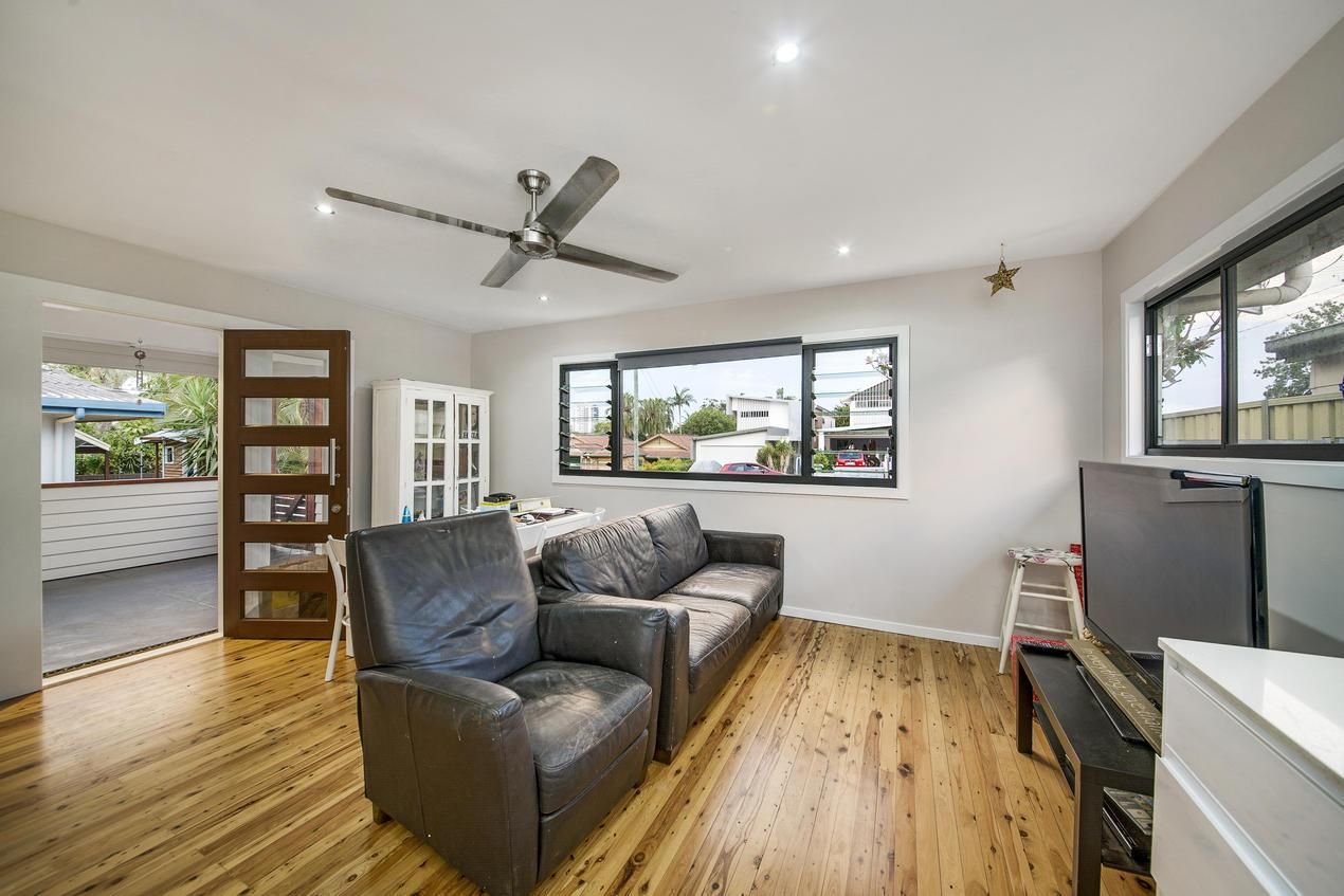 36 Ernest Street, Labrador, QLD 4215