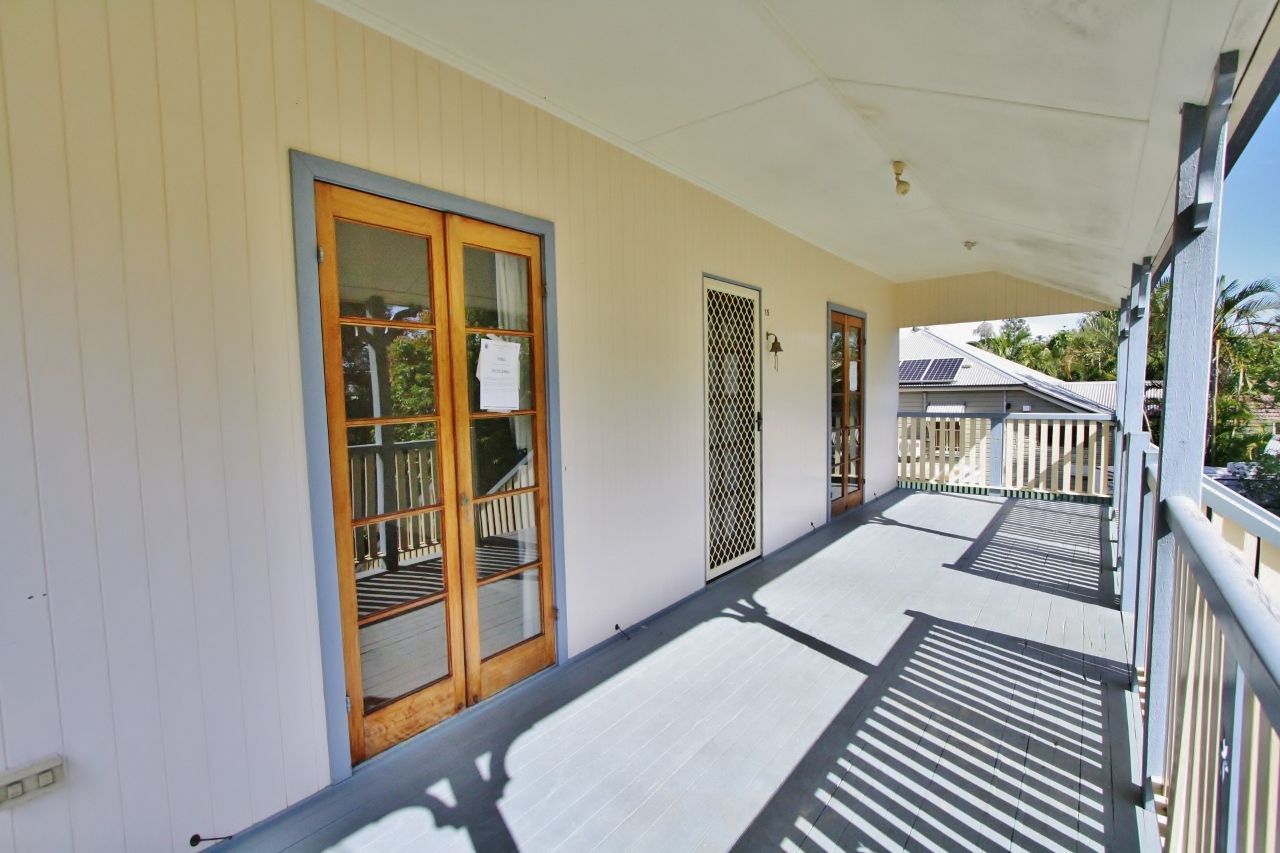 15 Hamel Road, Holland Park West, QLD 4121