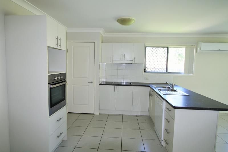26 Regency Cresent, Moggill, QLD 4070