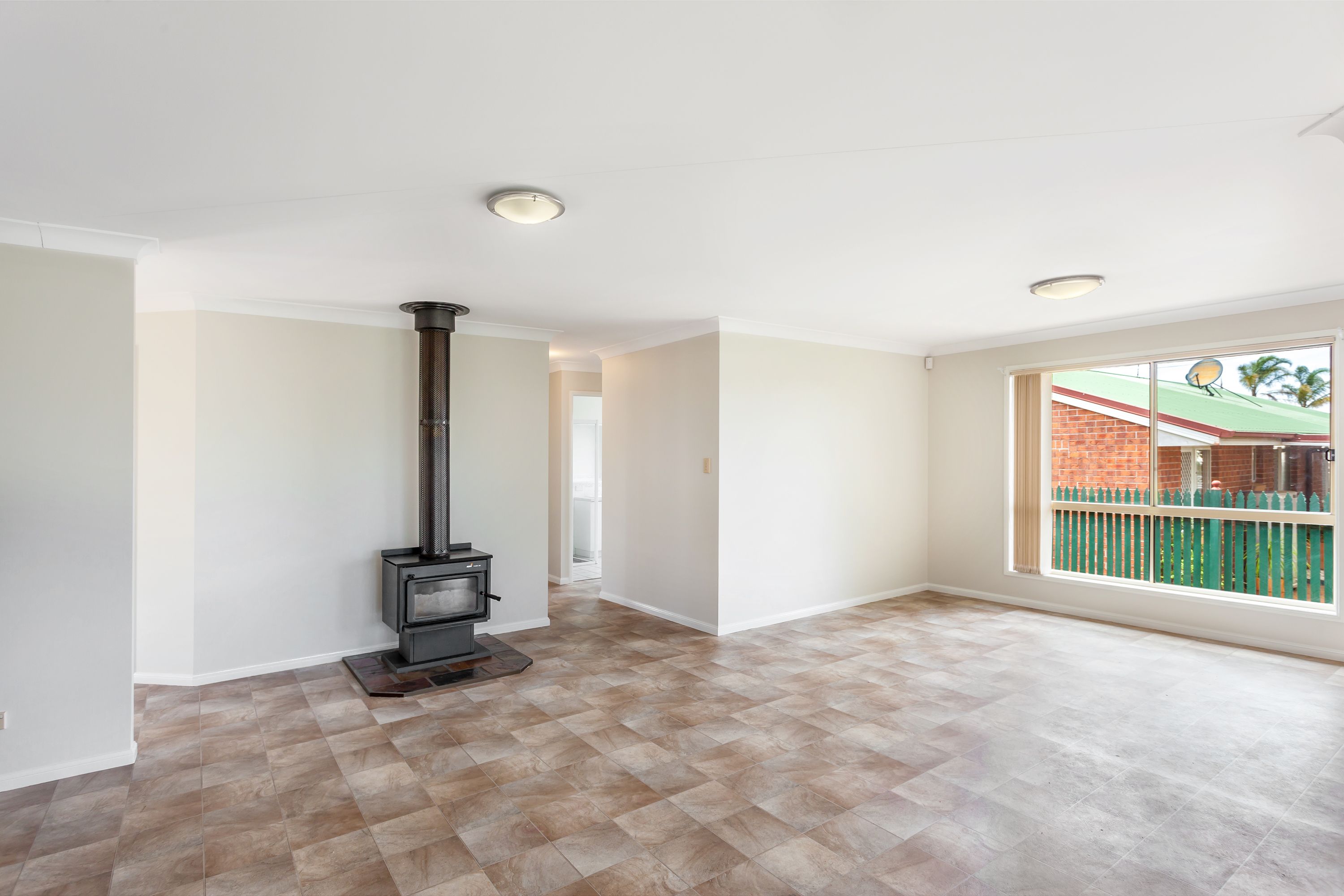 19 Bottlebrush Court, Glenvale, QLD 4350