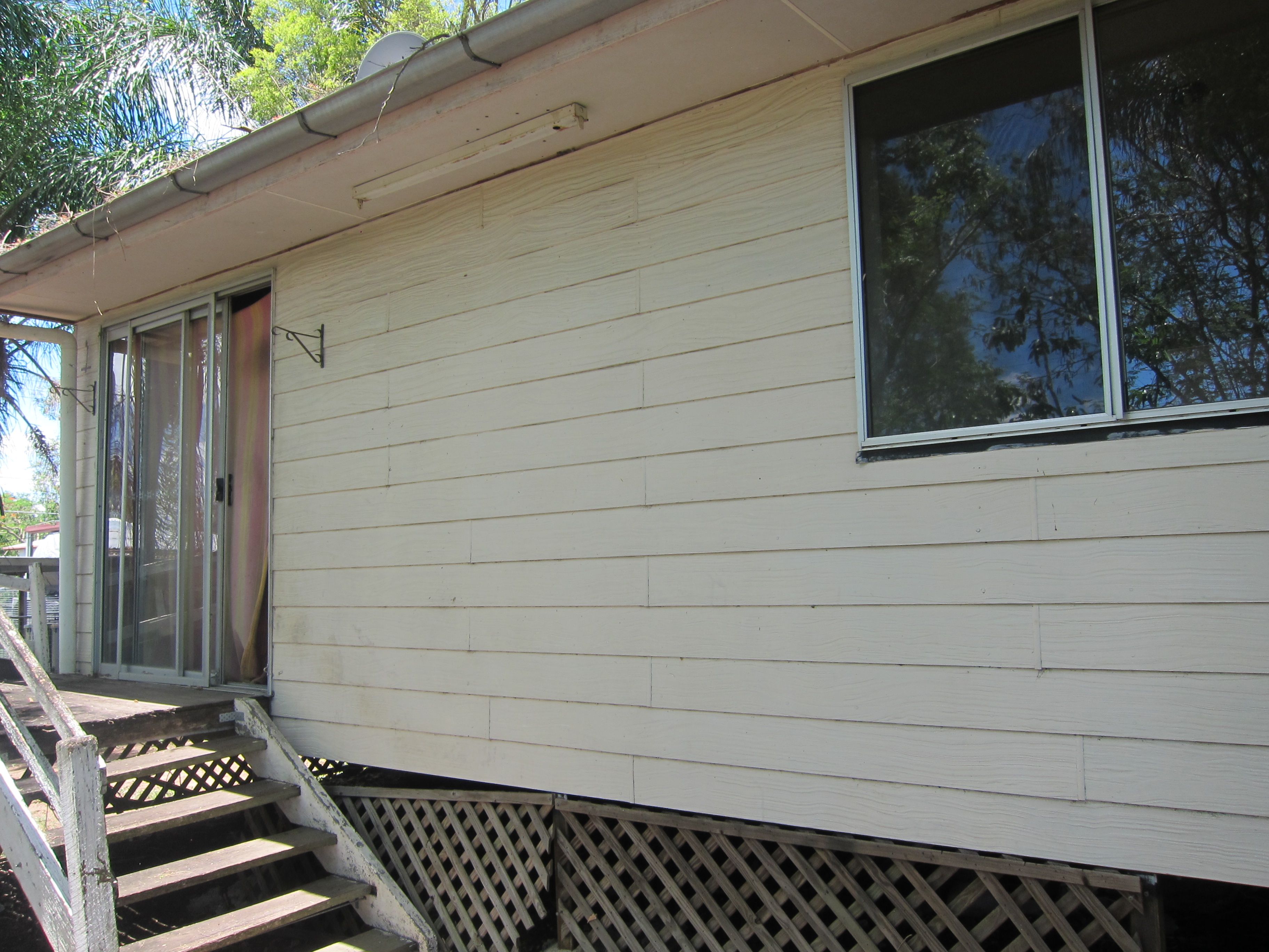 38 Creek Street, Bundamba, QLD 4304