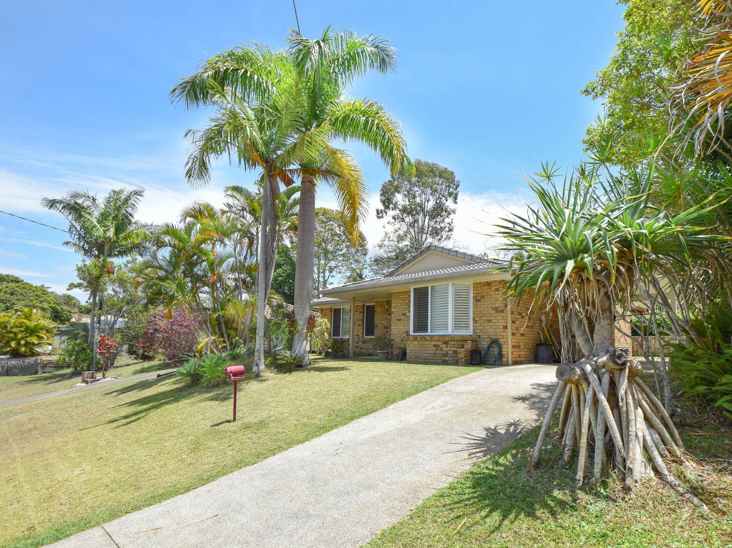 8 Armour Place, Bli Bli, QLD 4560