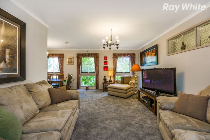 4 Haileybury Court, Wantirna, VIC 3152