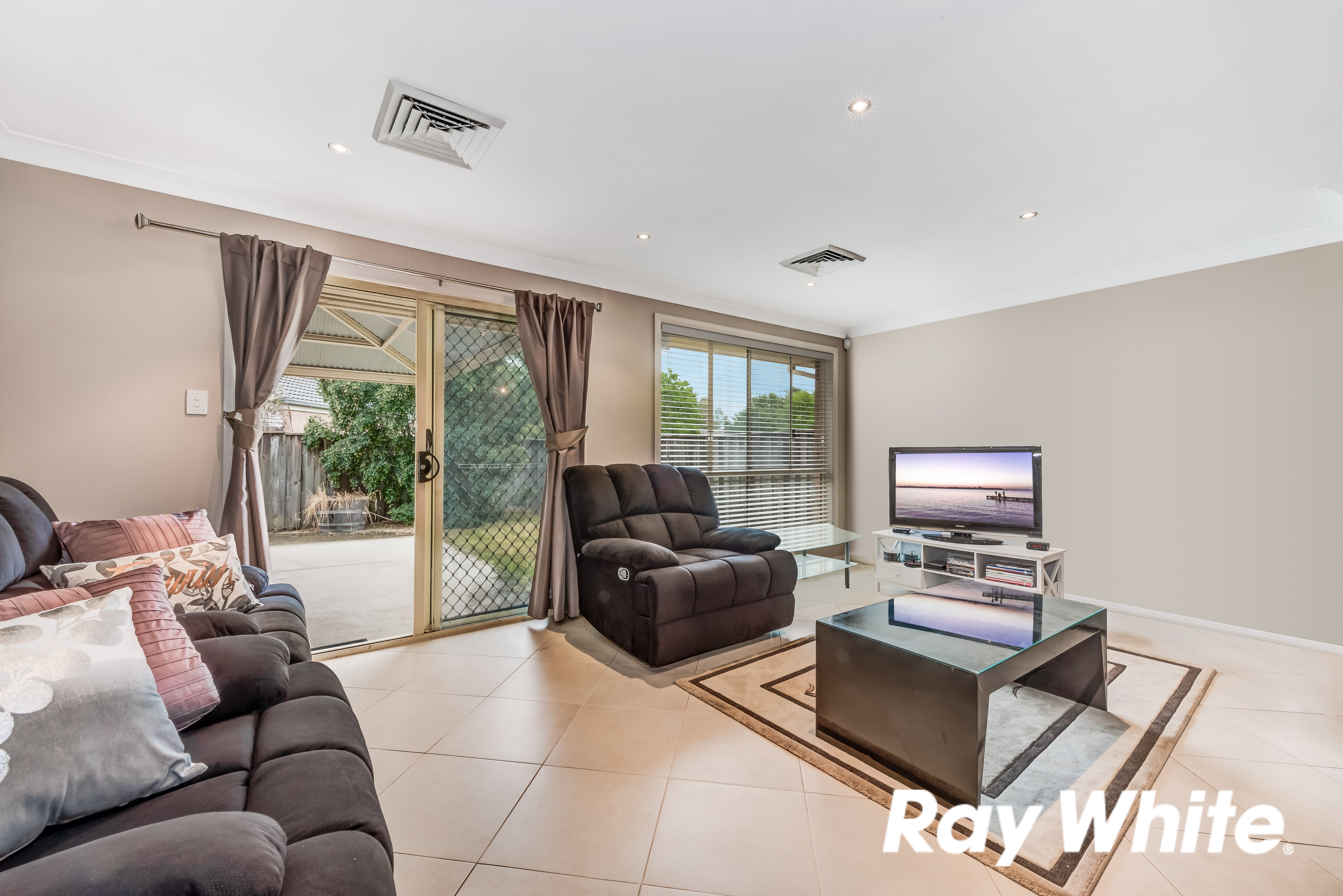28 Aberdour Avenue, Rouse Hill, NSW 2155