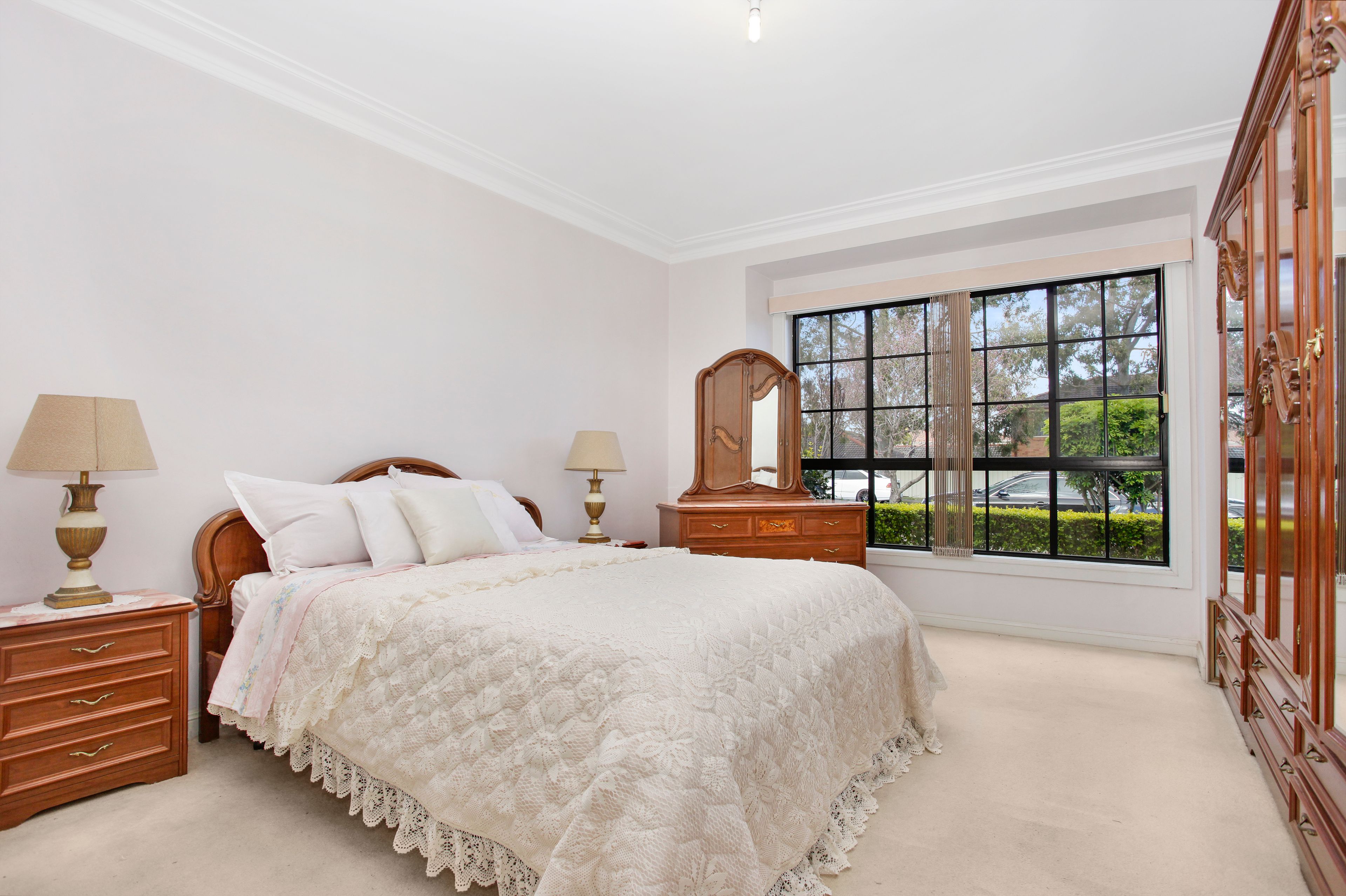 Edensor Park, NSW 2176