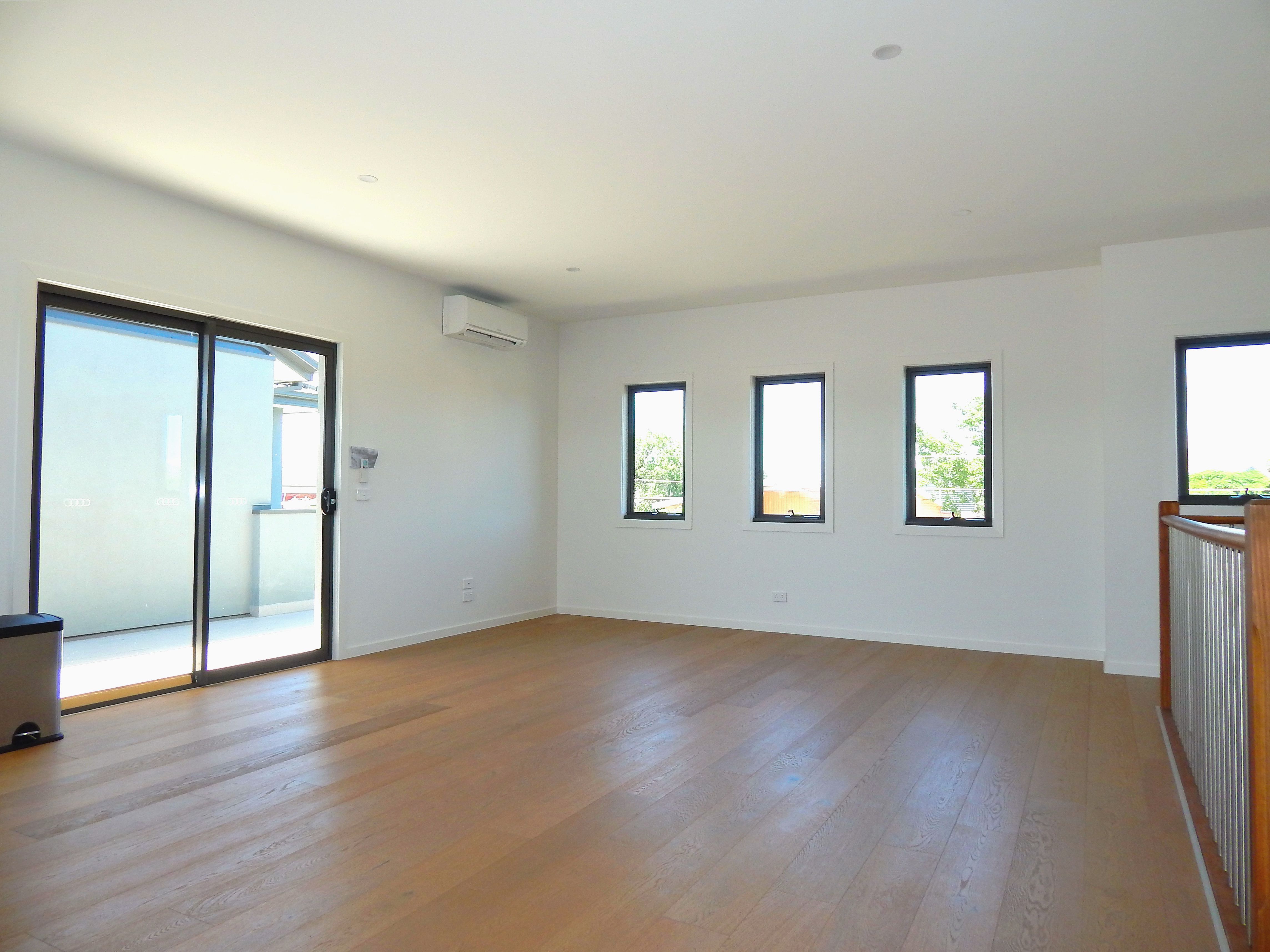 2/1 Malpas Street, Reservoir, VIC 3073