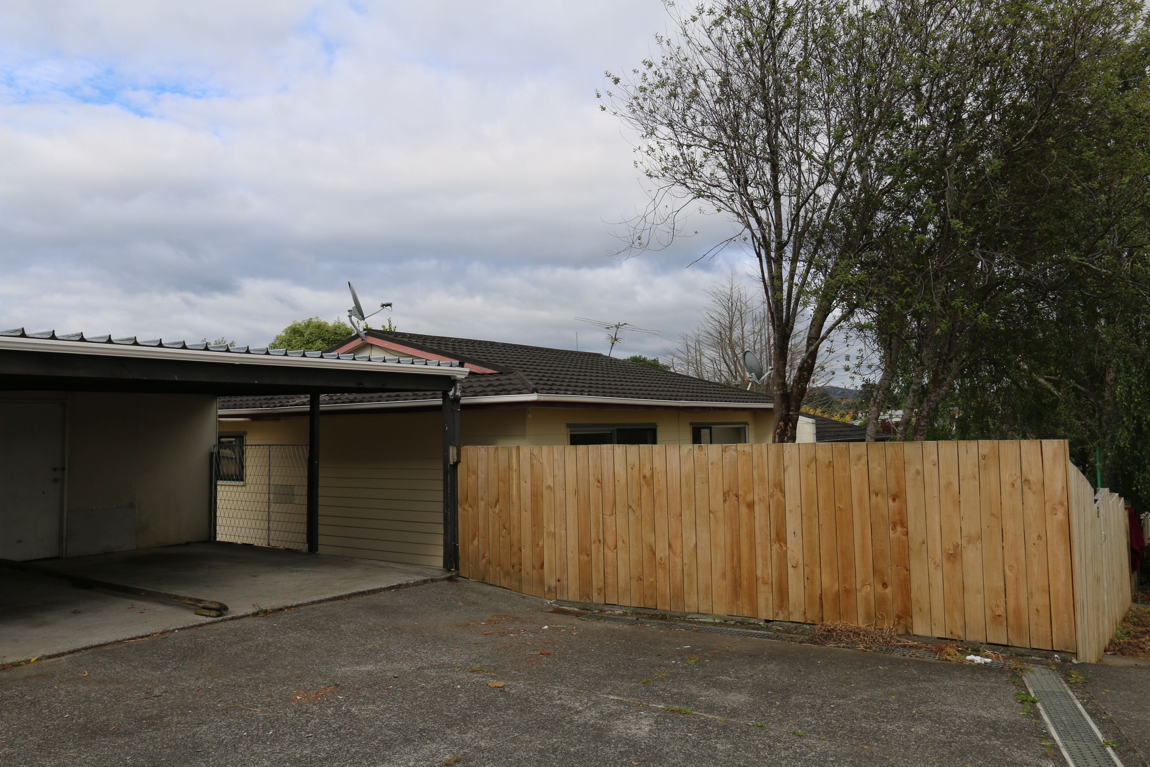 2/101 Seymour Road, Sunnyvale, Waitakere City