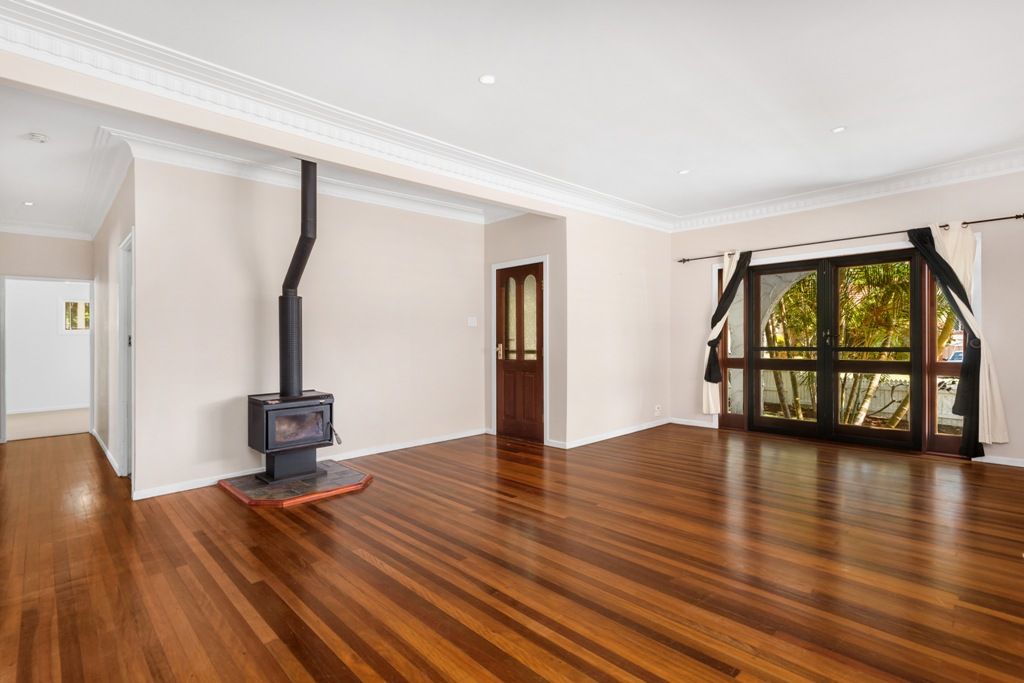 5 Halcyon Street, Wavell Heights, QLD 4012