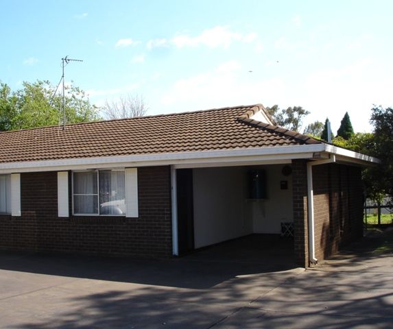 2/327 Hume Street, South Toowoomba, QLD 4350