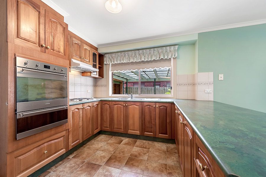 5 Taunton Place, Craigieburn, VIC 3064
