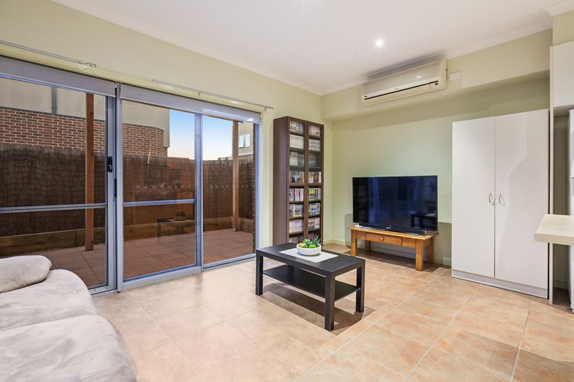 1/64-66 Orrong Avenue, Reservoir, VIC 3073