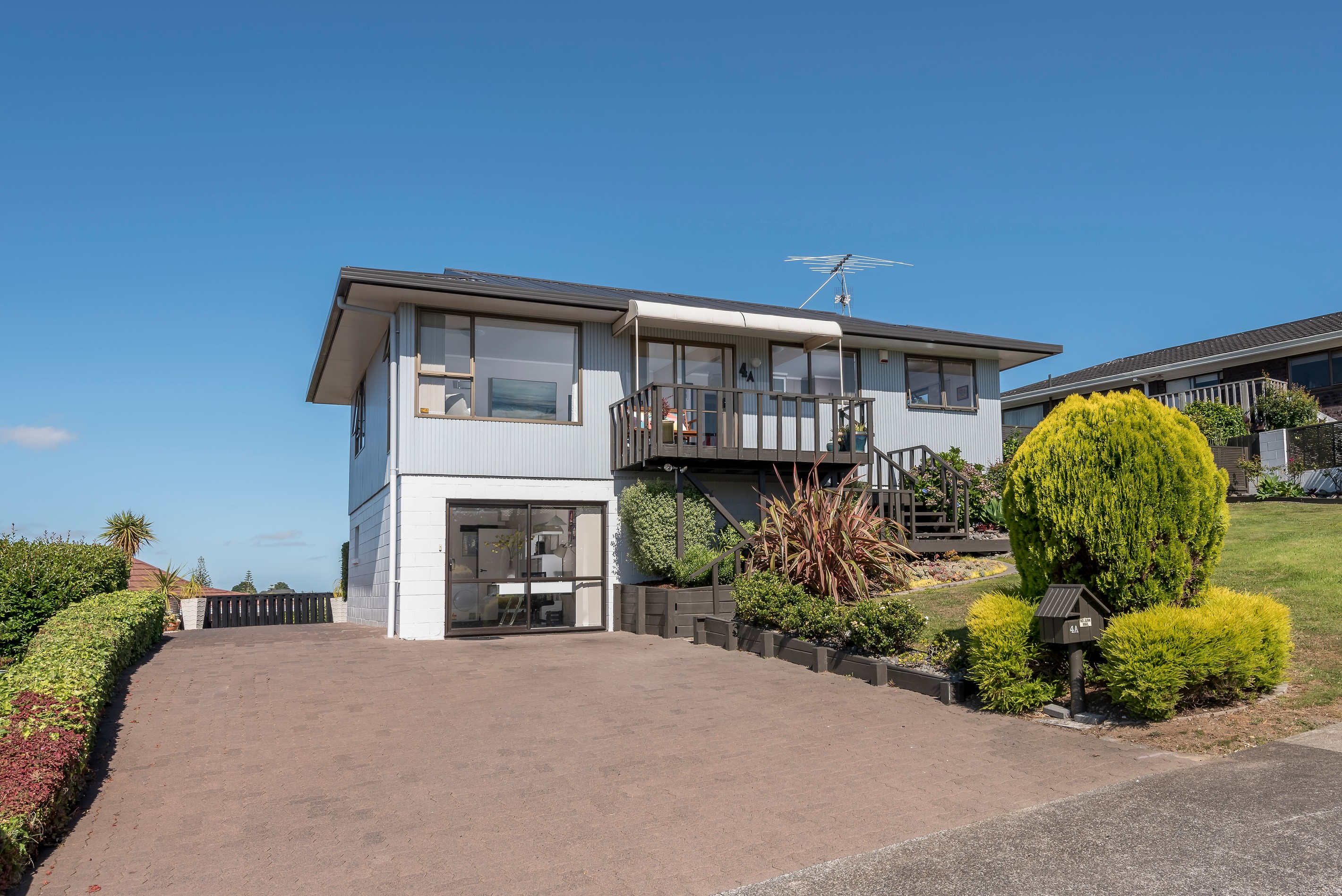 4a Pounamu Place, Cockle Bay, Manukau City