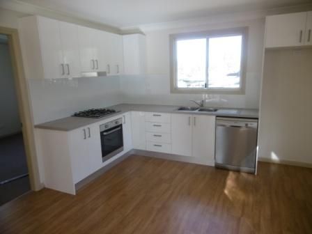 28B Oxford Street, Cambridge Park, NSW 2747