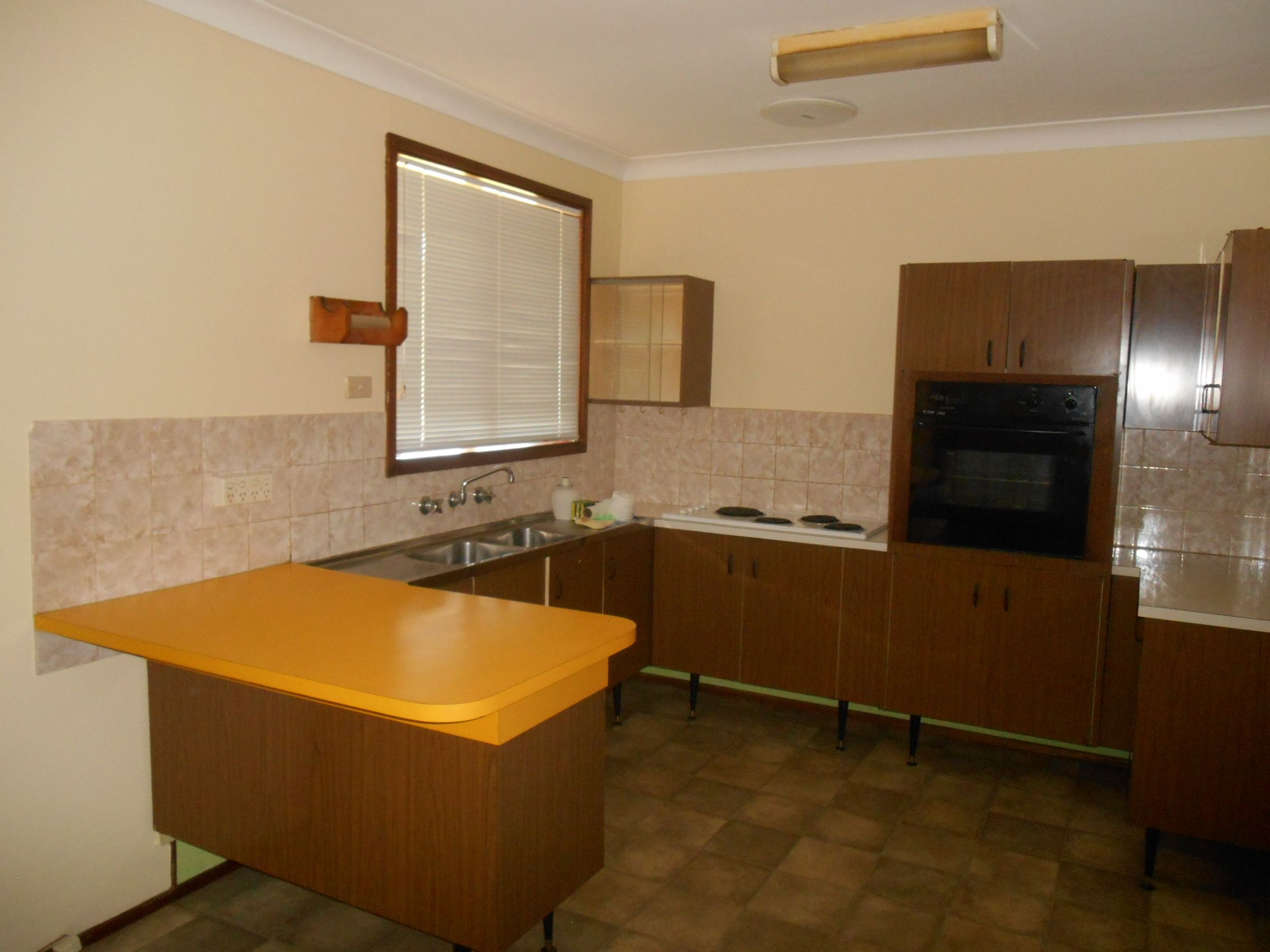 33 Page Avenue, North Nowra, NSW 2541