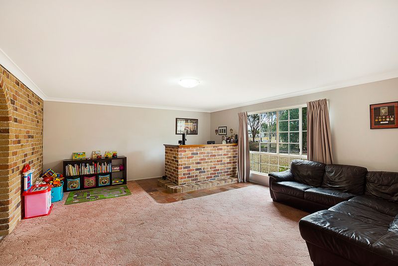 9 Voll Avenue, Oakey, QLD 4401