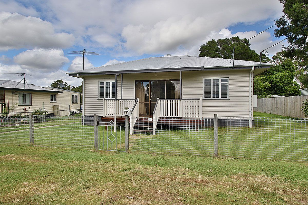 55 Vineyard Street, One Mile QLD 4305