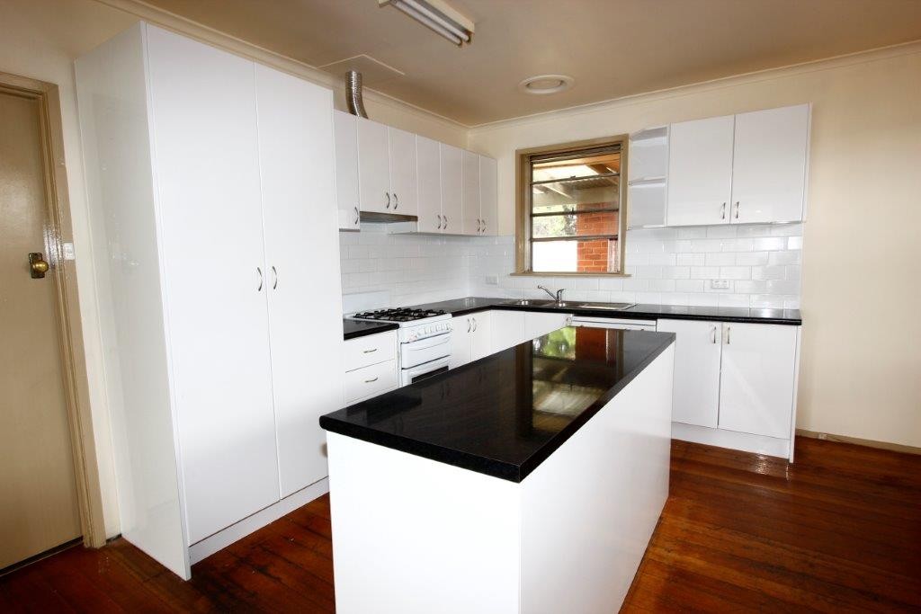 125 St Albans Road, Thomson, VIC 3219