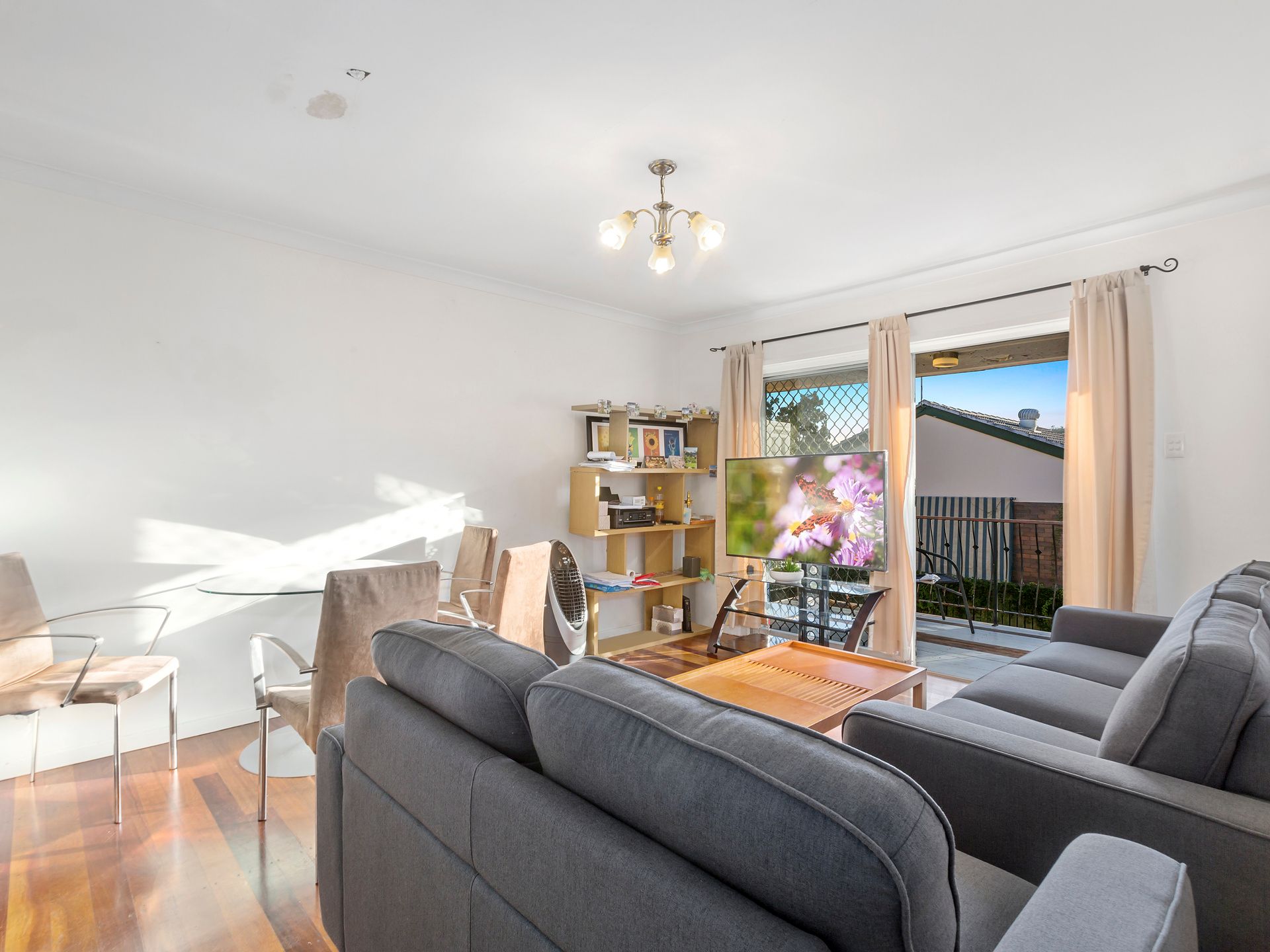 57 Crown Street, Holland Park West, QLD 4121