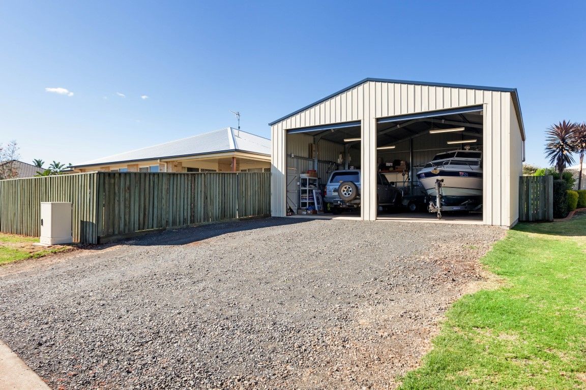 1 Fallon Drive, Middle Ridge, QLD 4350