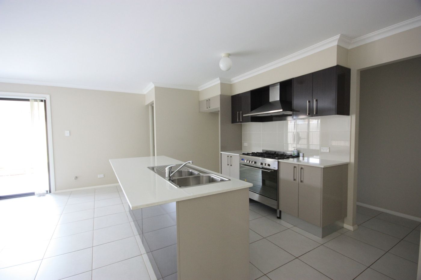 14 Campine Street, Spring Farm, NSW 2570