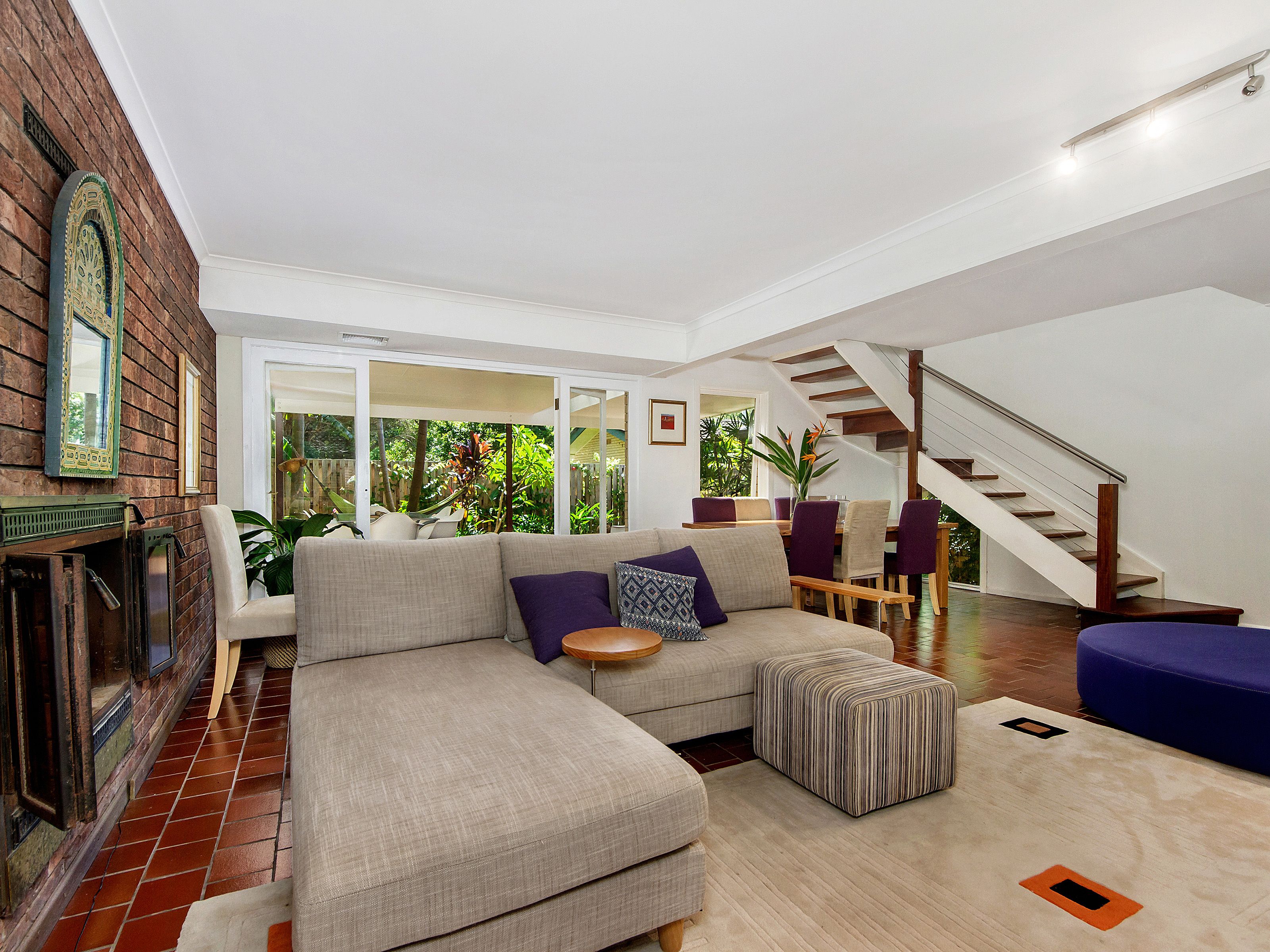 40 Drury Avenue, Southport, QLD 4215