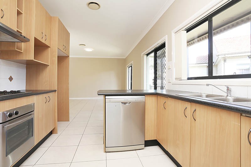 2B Chisholm Street, North Ryde, NSW 2113