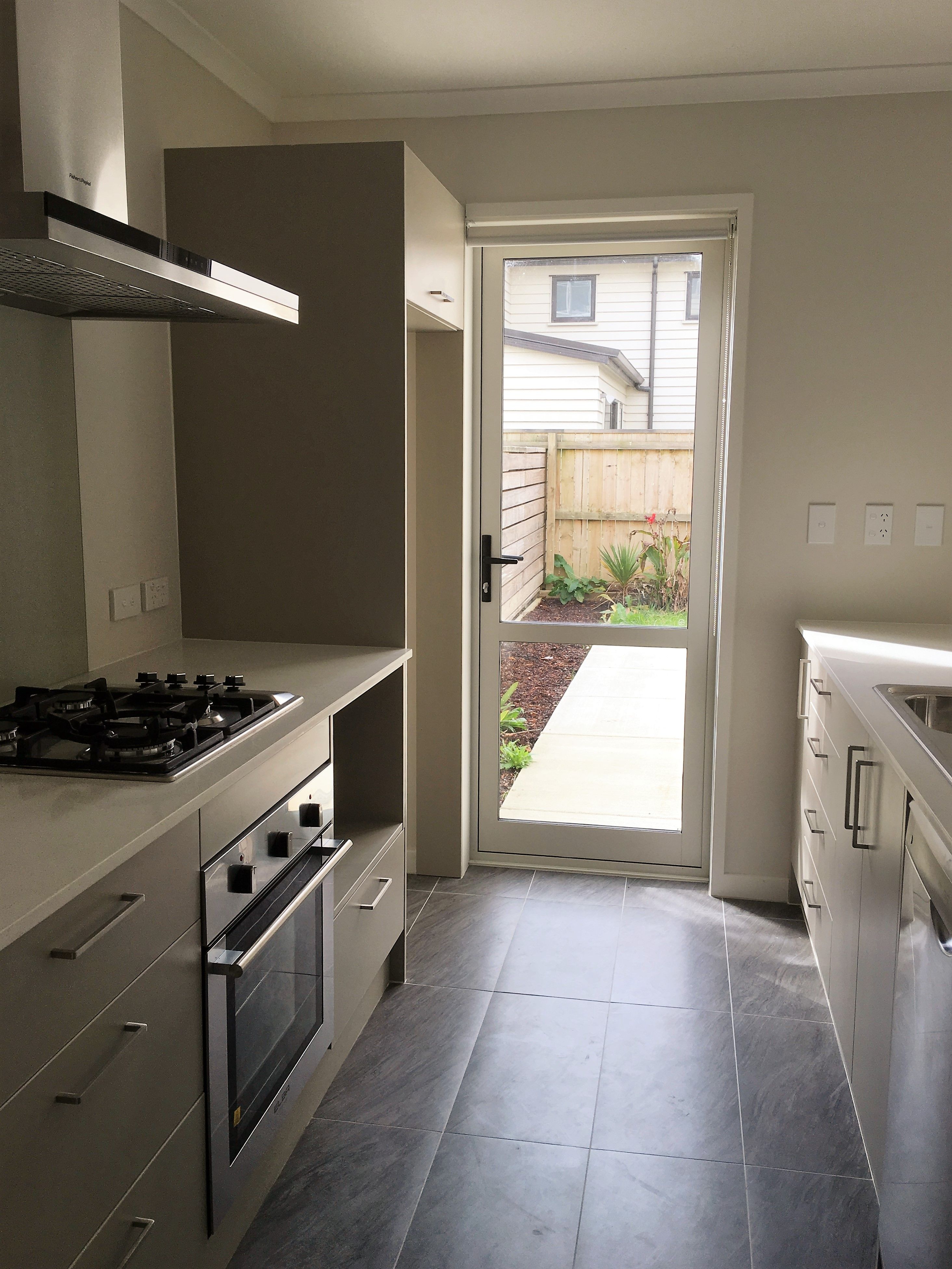 84 Arrowsmiths Drive, Flat Bush, Manukau City