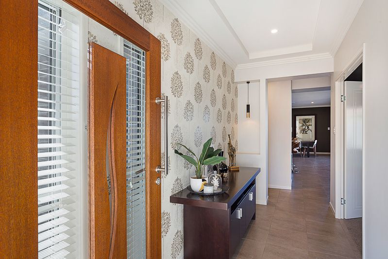 55 Calypso Crescent, Middle Ridge, QLD 4350