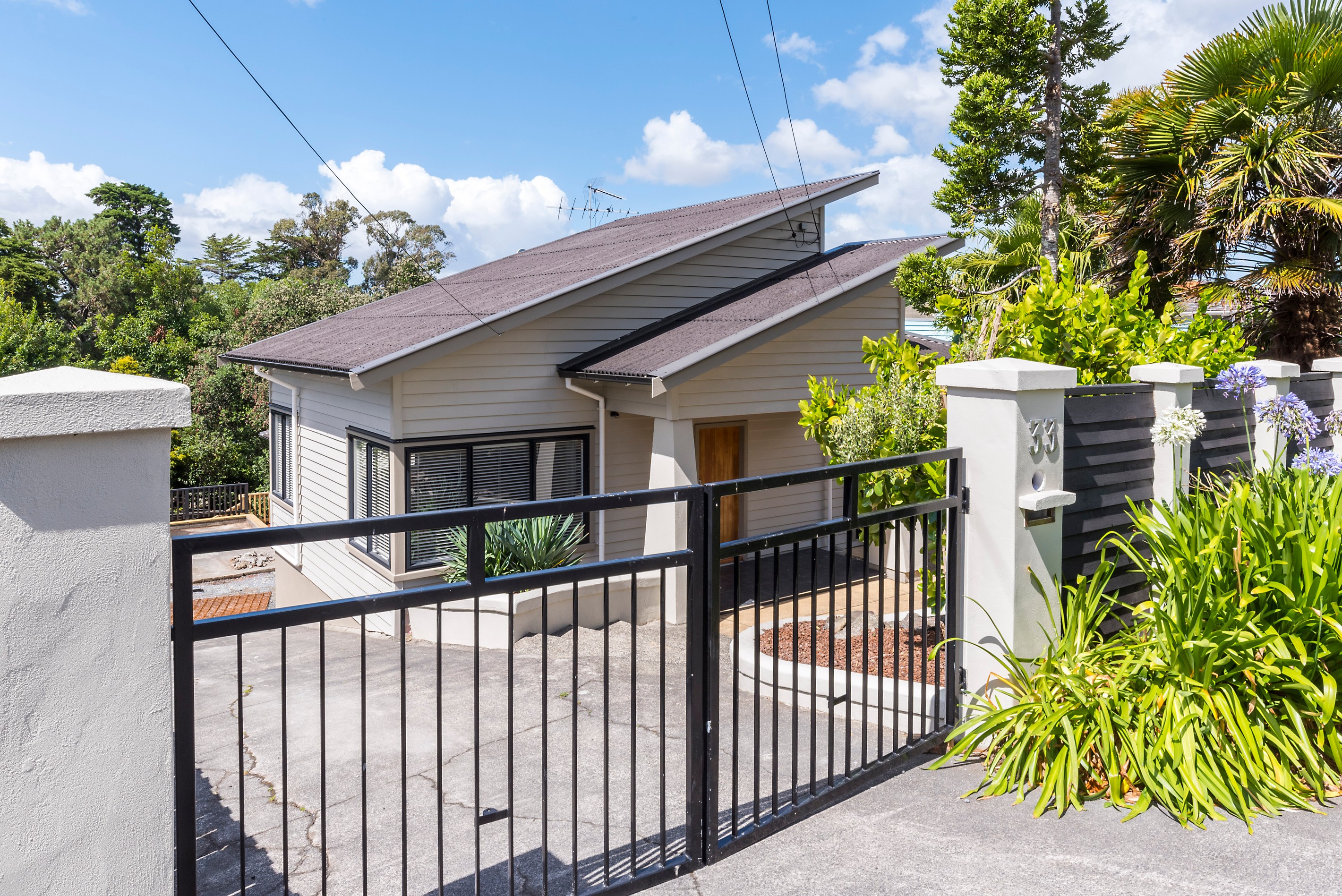 33 Cockle Bay Road, Cockle Bay, Manukau City