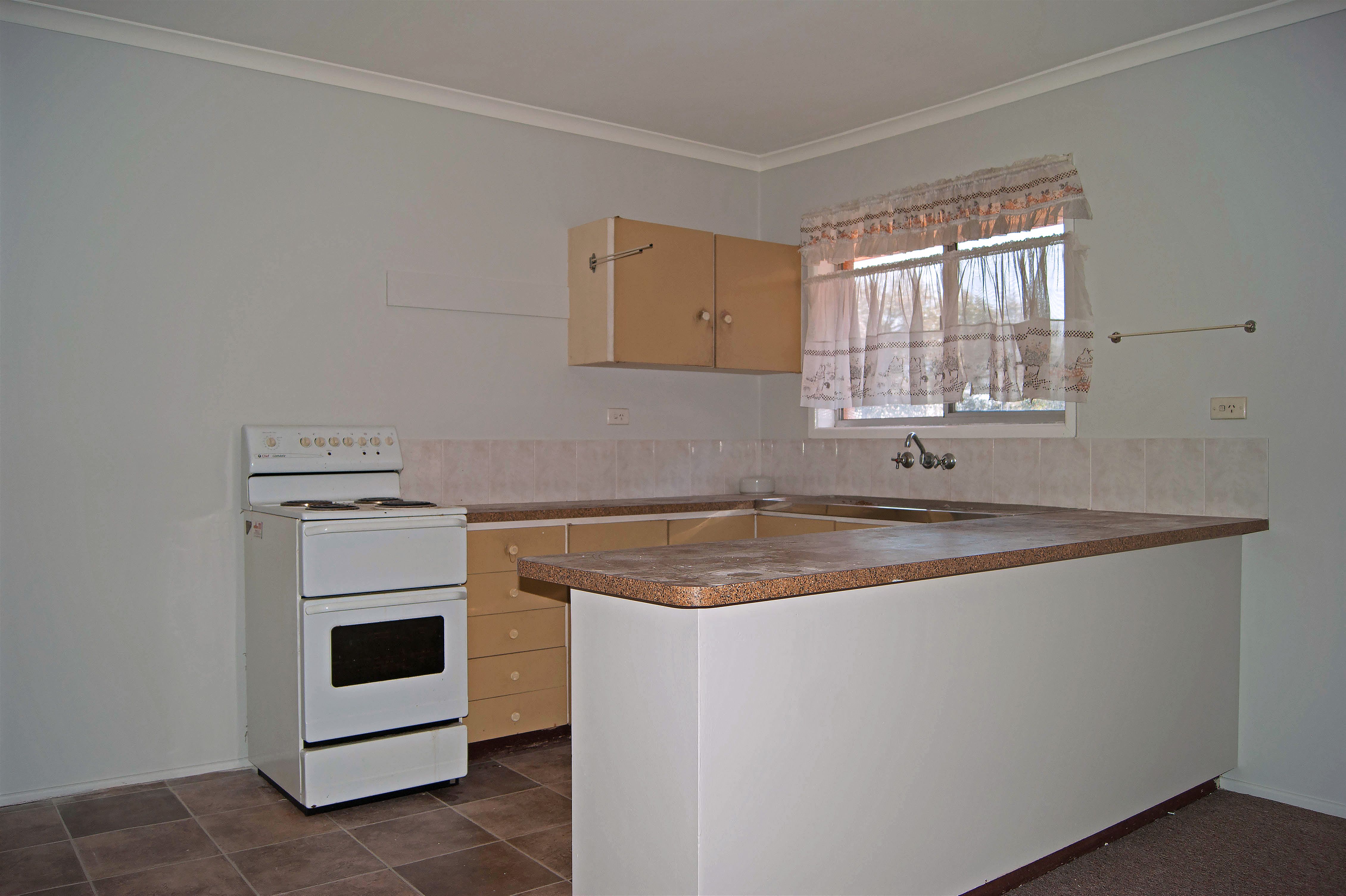 2/17 John Street, Redcliffe, QLD 4020