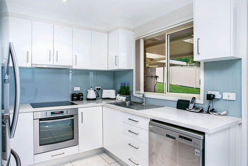 10 Murray Close, Albion Park, NSW 2527