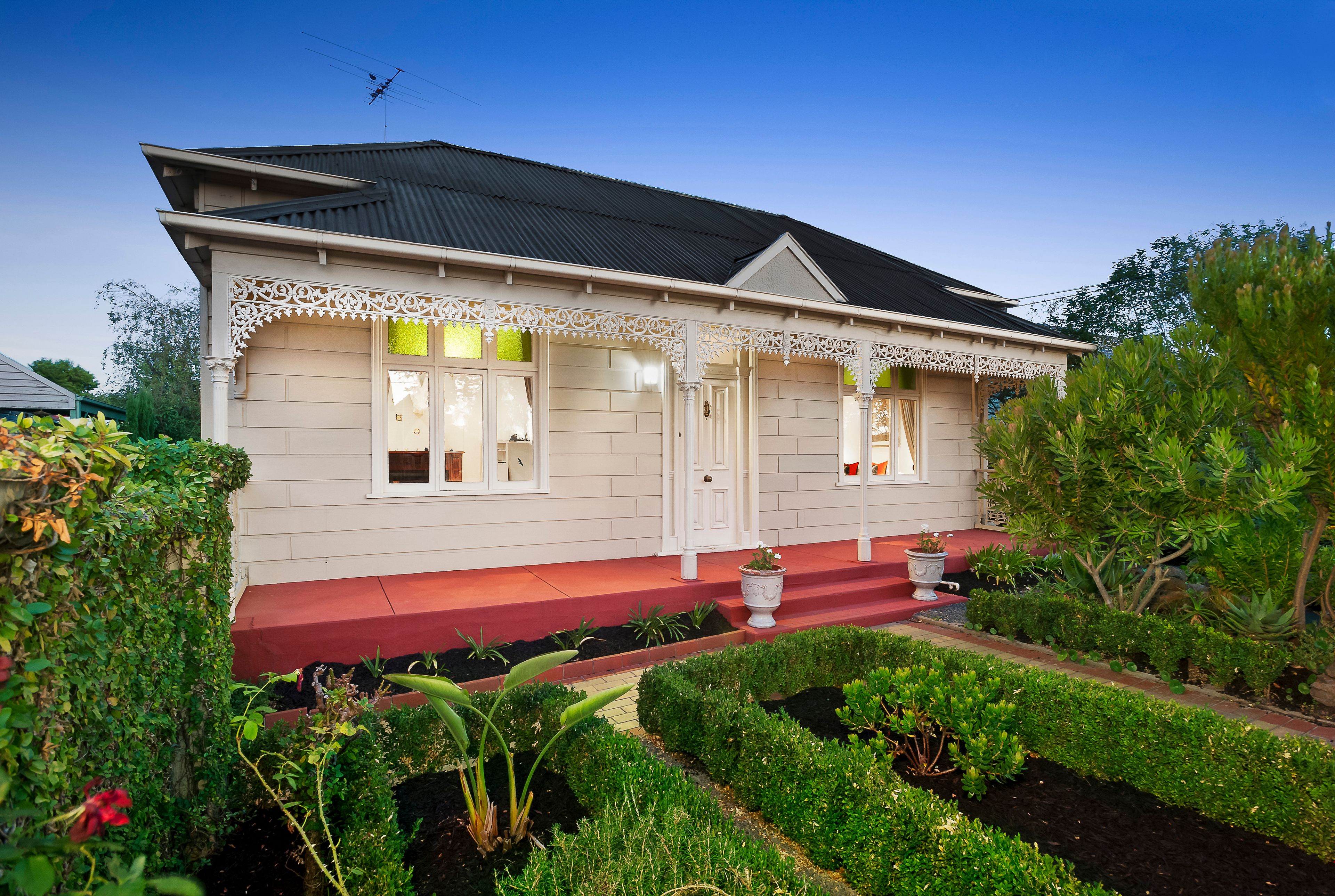 62 Golf Links Avenue, Oakleigh VIC 3166