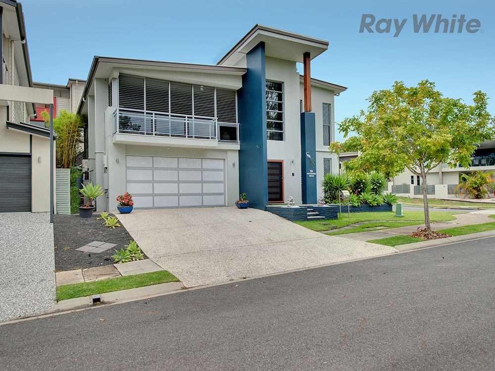 19 Waterside Drive, Springfield Lakes QLD 4300