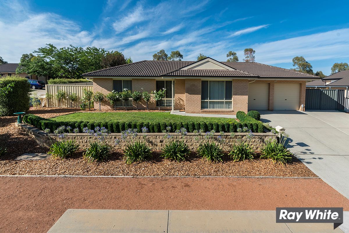 21 Pedrail Place, Dunlop ACT 2615