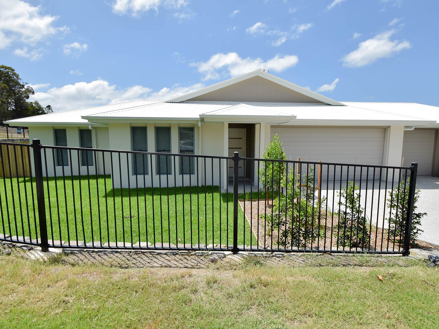 17 Woodswallow Crescent, BLI BLI, QLD 4560