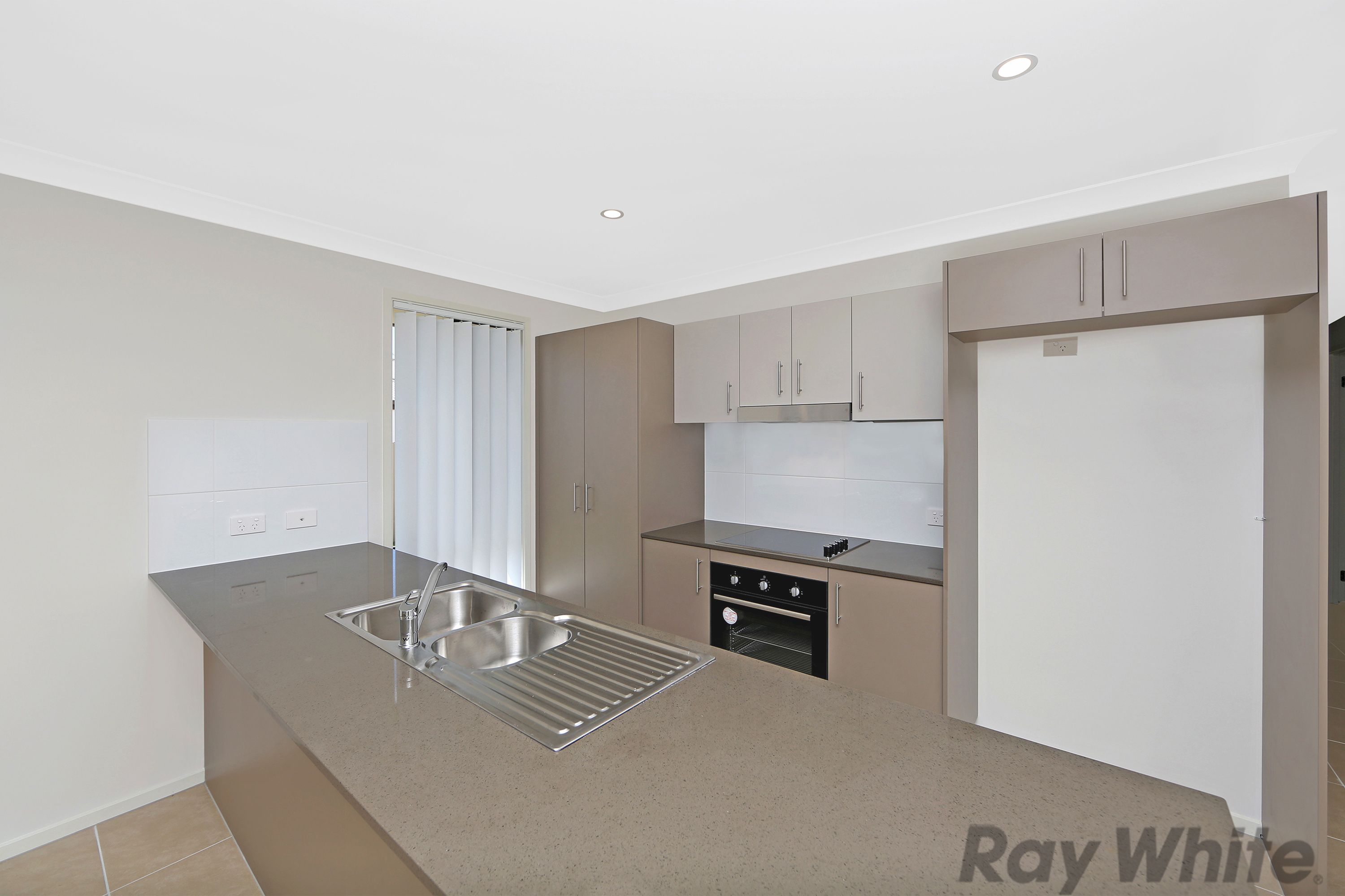 5 Mornington Circuit, Gwandalan, NSW 2259