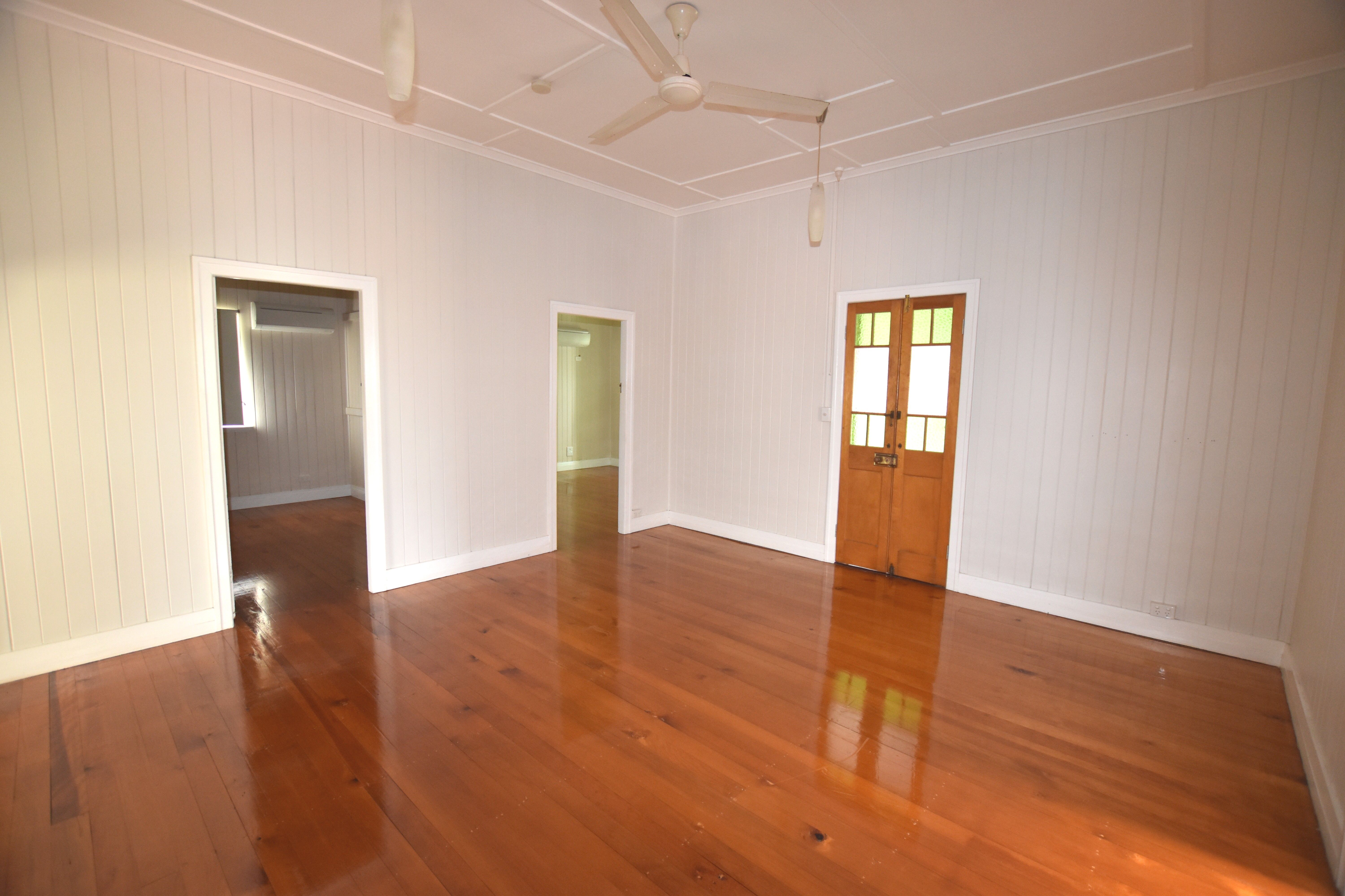 1 Carter Street, West Gladstone, QLD 4680