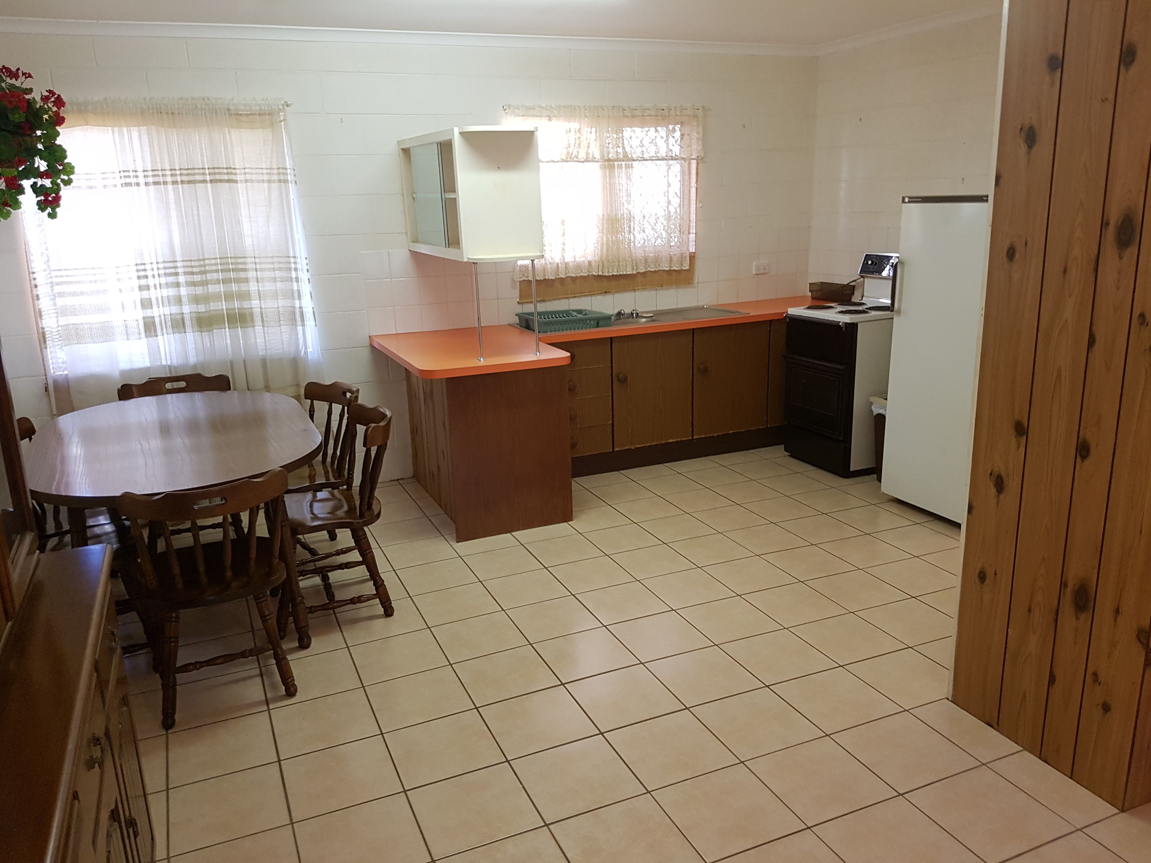 Unit 2/159 Landsborough Parade, Golden Beach, QLD 4551