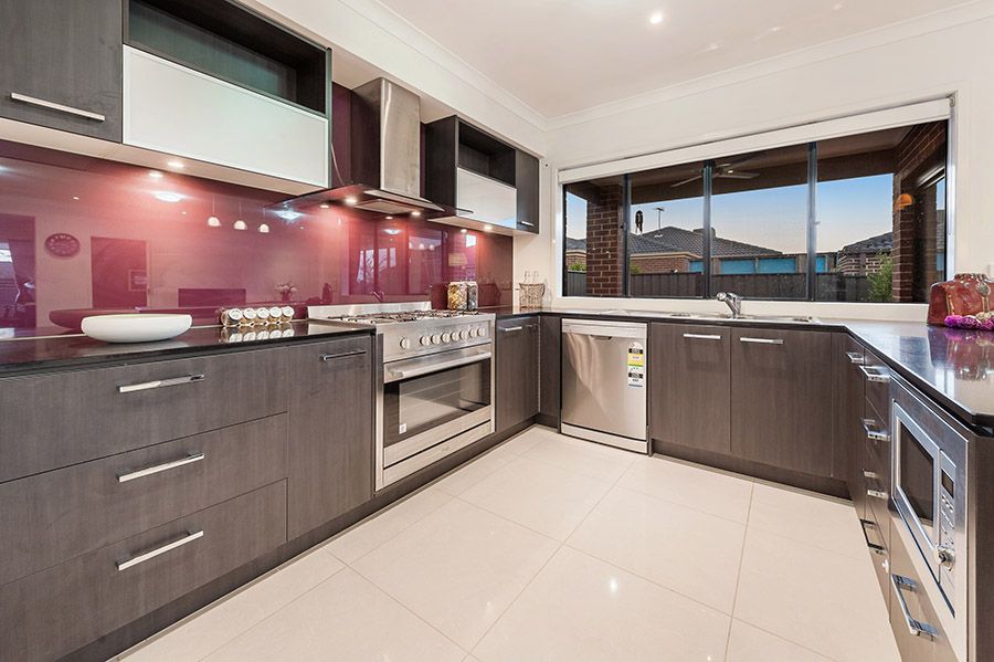 144 Newbury Boulevard, Craigieburn, VIC 3064