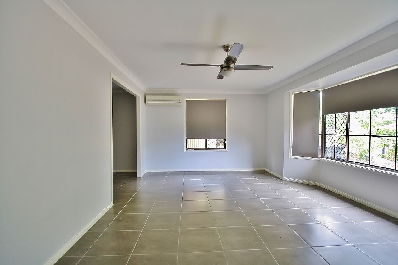 4 Nanga Street, Eight Mile Plains, QLD 4113