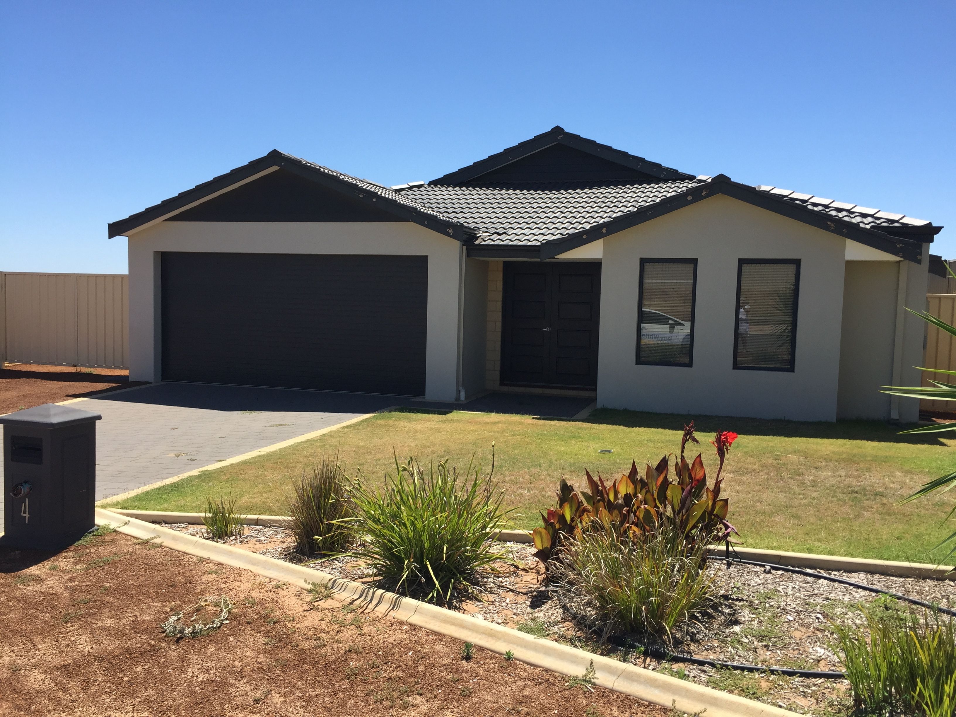4 Wildwave Bend, Wandina, WA 6530