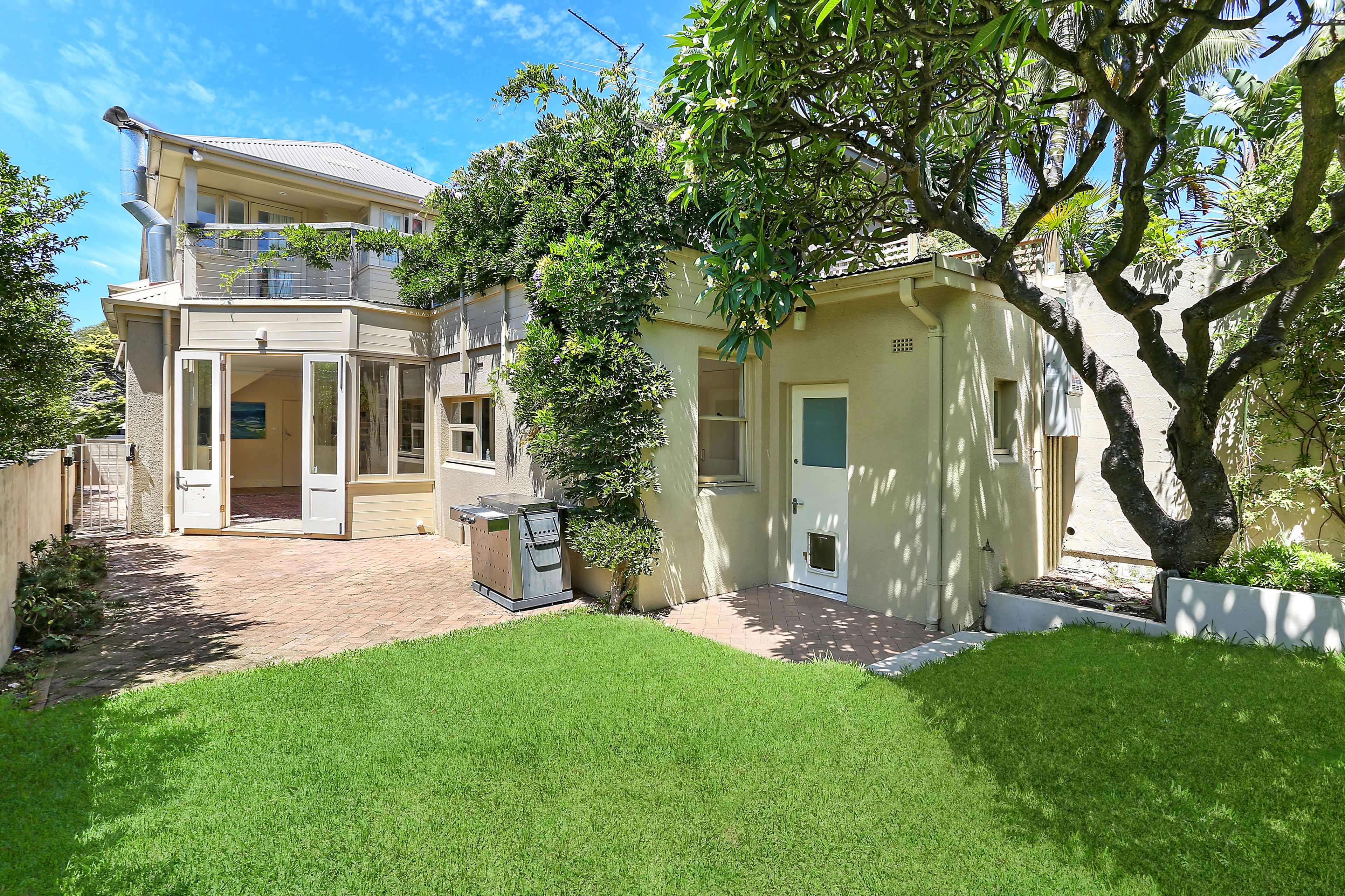 32 Rivers Street