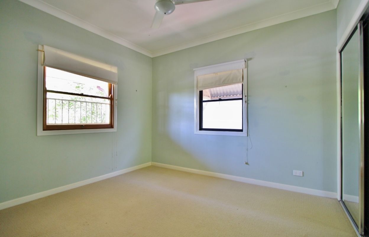 68 Central Avenue, Sherwood, QLD 4075