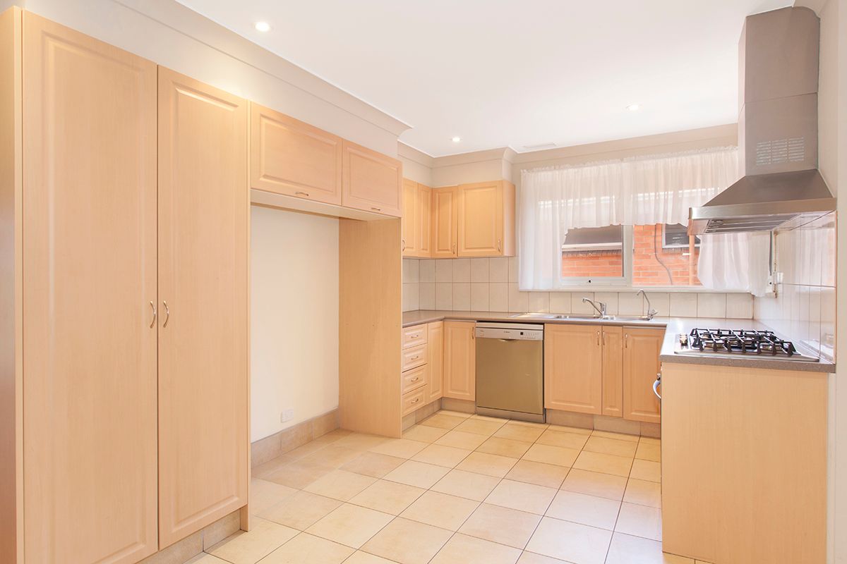 2/10 Waratah Avenue, Glen Huntly, VIC 3163