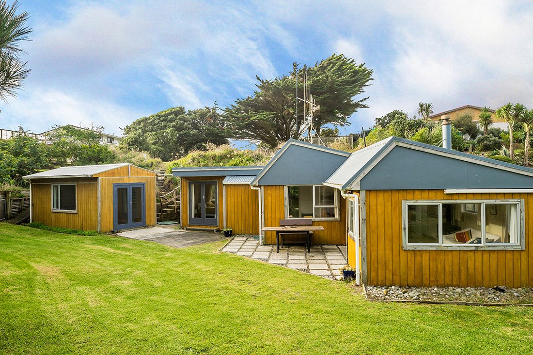 3 Kowhai Street, Otaki Beach, Kapiti Coast District