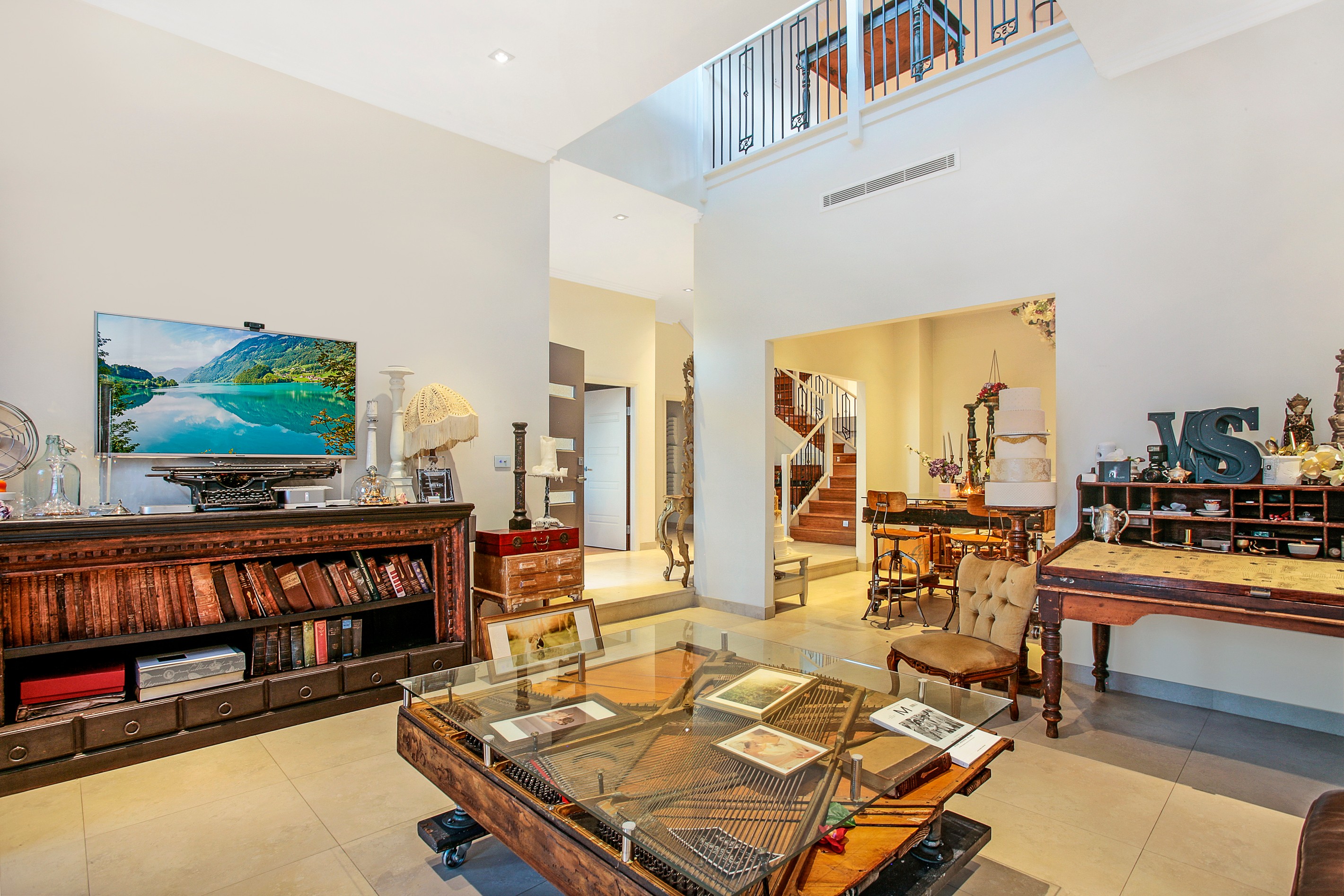 27 Cuthbert Crescent, Edensor Park, NSW 2176