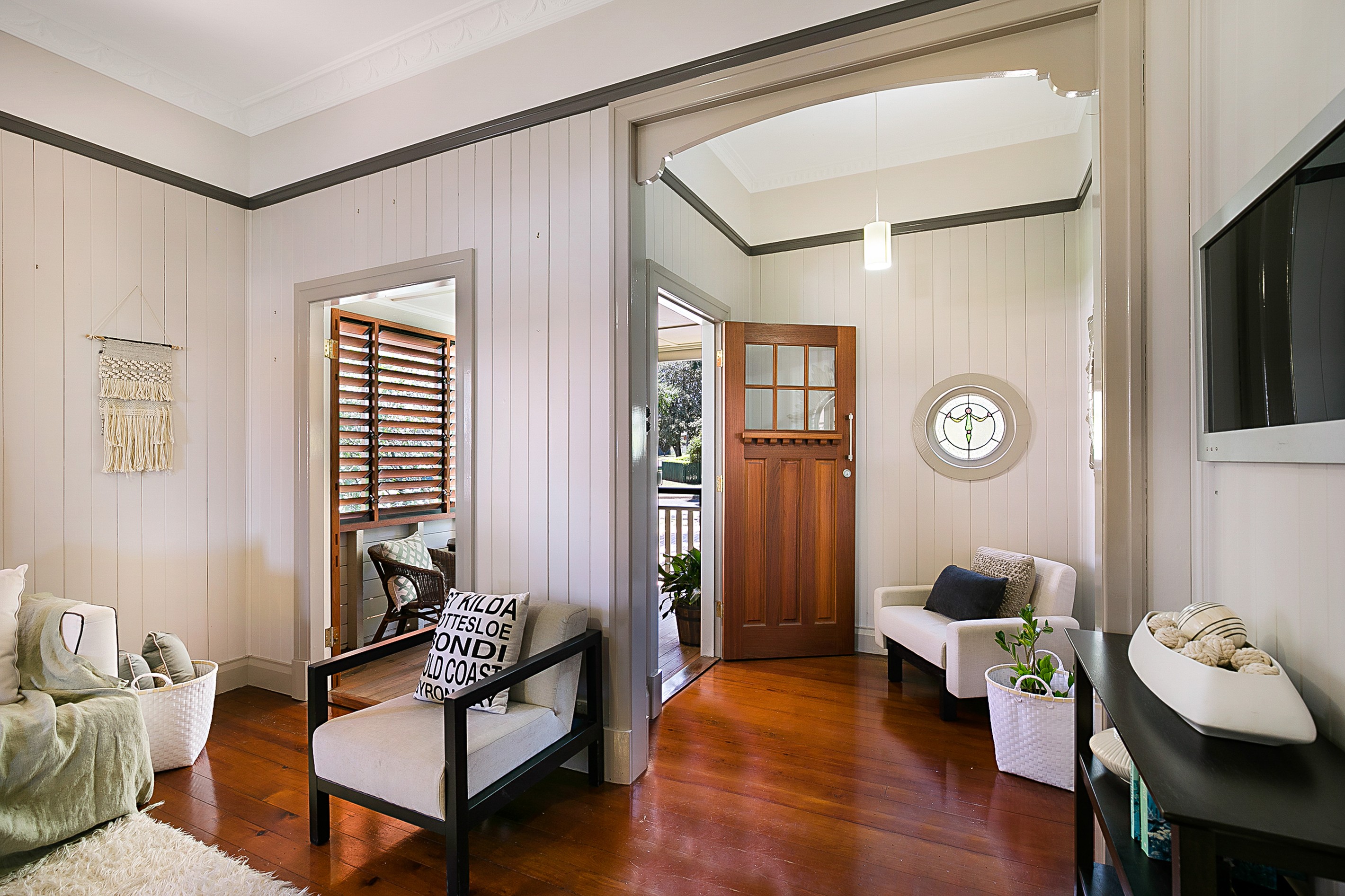 6 Collins Street, Mount Lofty, QLD 4350