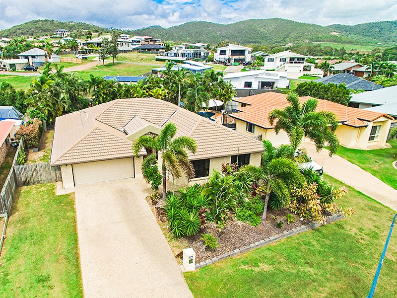 39 Armstrong Road, Pacific Heights, QLD 4703